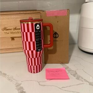 Be Mine 40oz Hydrojug